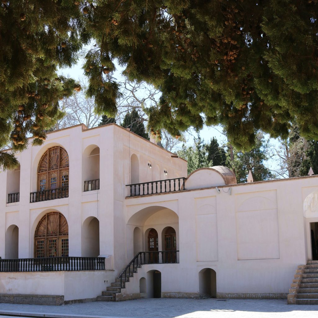 Shahzadeh Mahan Historical Garden (1)